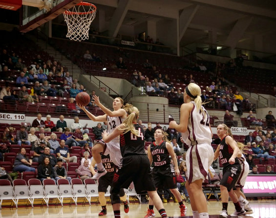Kellie Cole Lady Griz vs Western