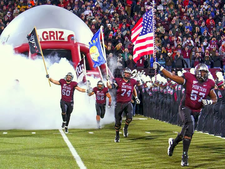 Grizzly Football. Photo by Patrick Record